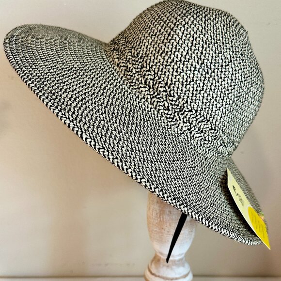 BUNDLE (9) New Sunday Afternoons Women's Sun Hat UPF 50+ Adjustable Chinstrap - Picture 11 of 13